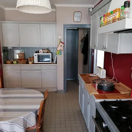 Agreable Maison De Vacances Proche De L'Ocean